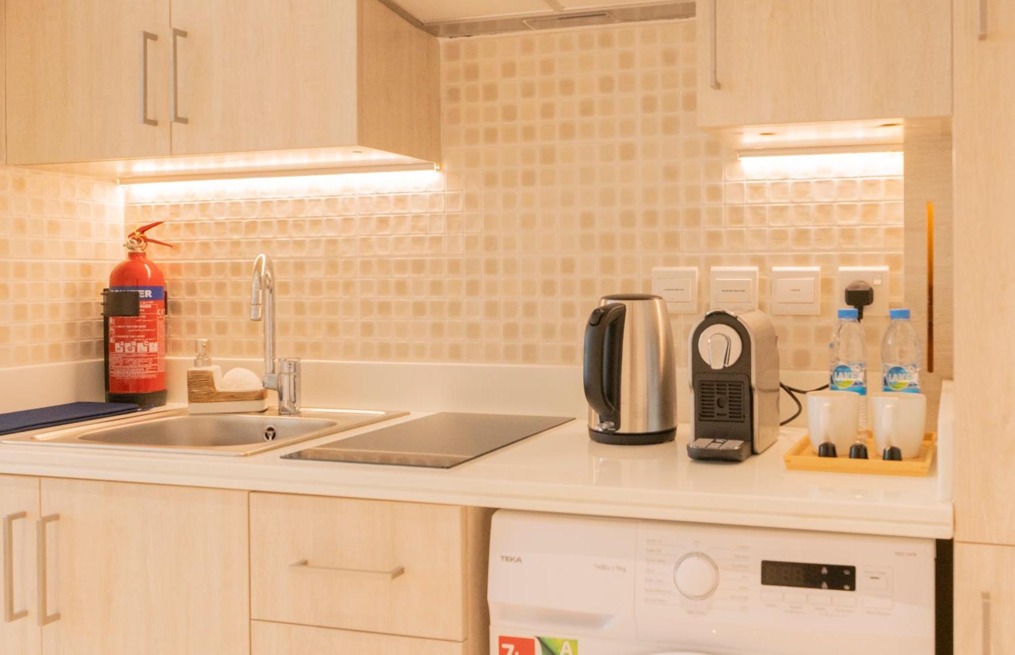 Luxury Studio, Seven Palm Residence-Palm Jumeirah Dubai Buitenkant foto